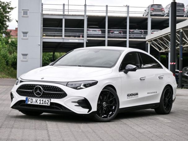 Mercedes-Benz CLA 200 4MATIC AMG Night Panorama Memory AHK