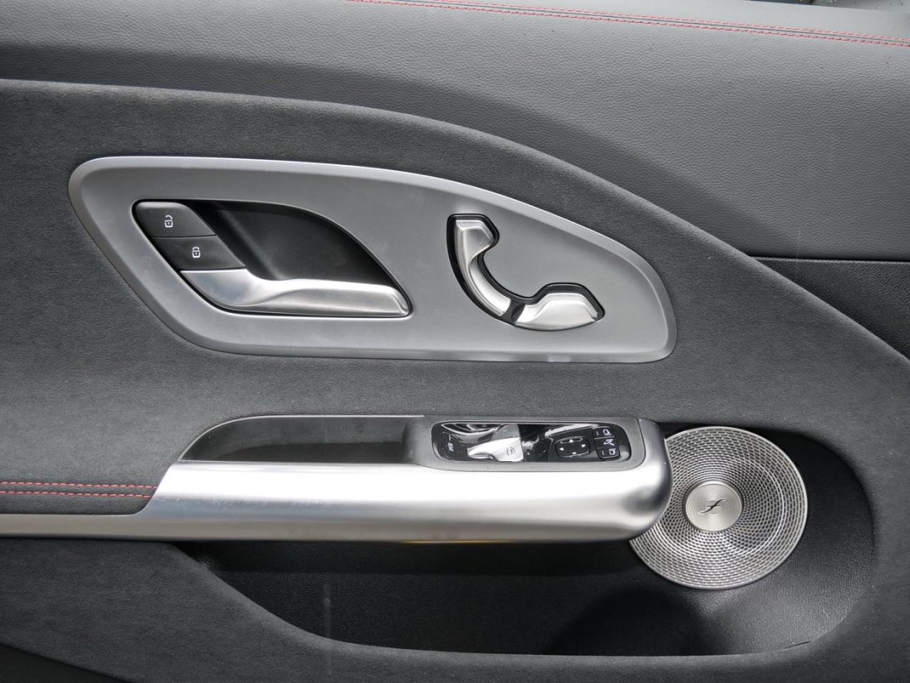 Mercedes-Benz CLA 200 4MATIC AMG Night Panorama Distronic 360°
