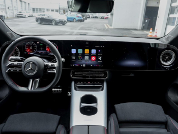 Mercedes-Benz CLA 200 AMG Night MBUXNavi Panorama Memory SHZ