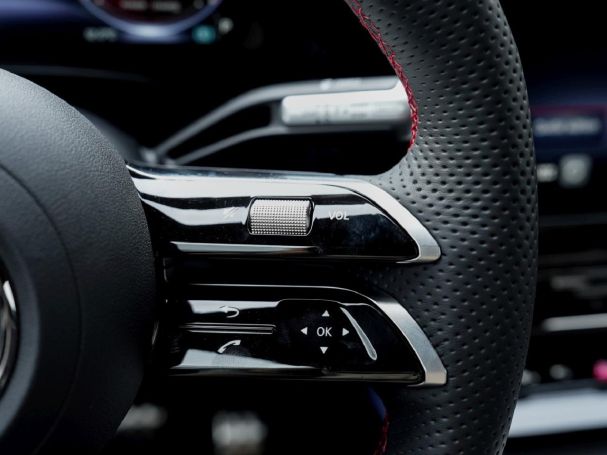 Mercedes-Benz CLA 200 AMG Night MBUXNavi Panorama Memory SHZ