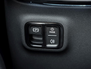 Mercedes-Benz CLA 200 AMG Night MBUXNavi Panorama Memory SHZ