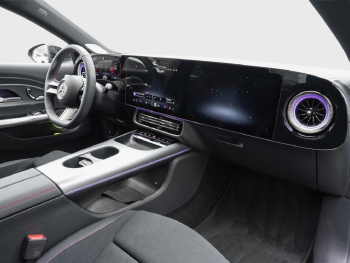 Mercedes-Benz CLA 200 AMG Night Panorama Memory Burmester