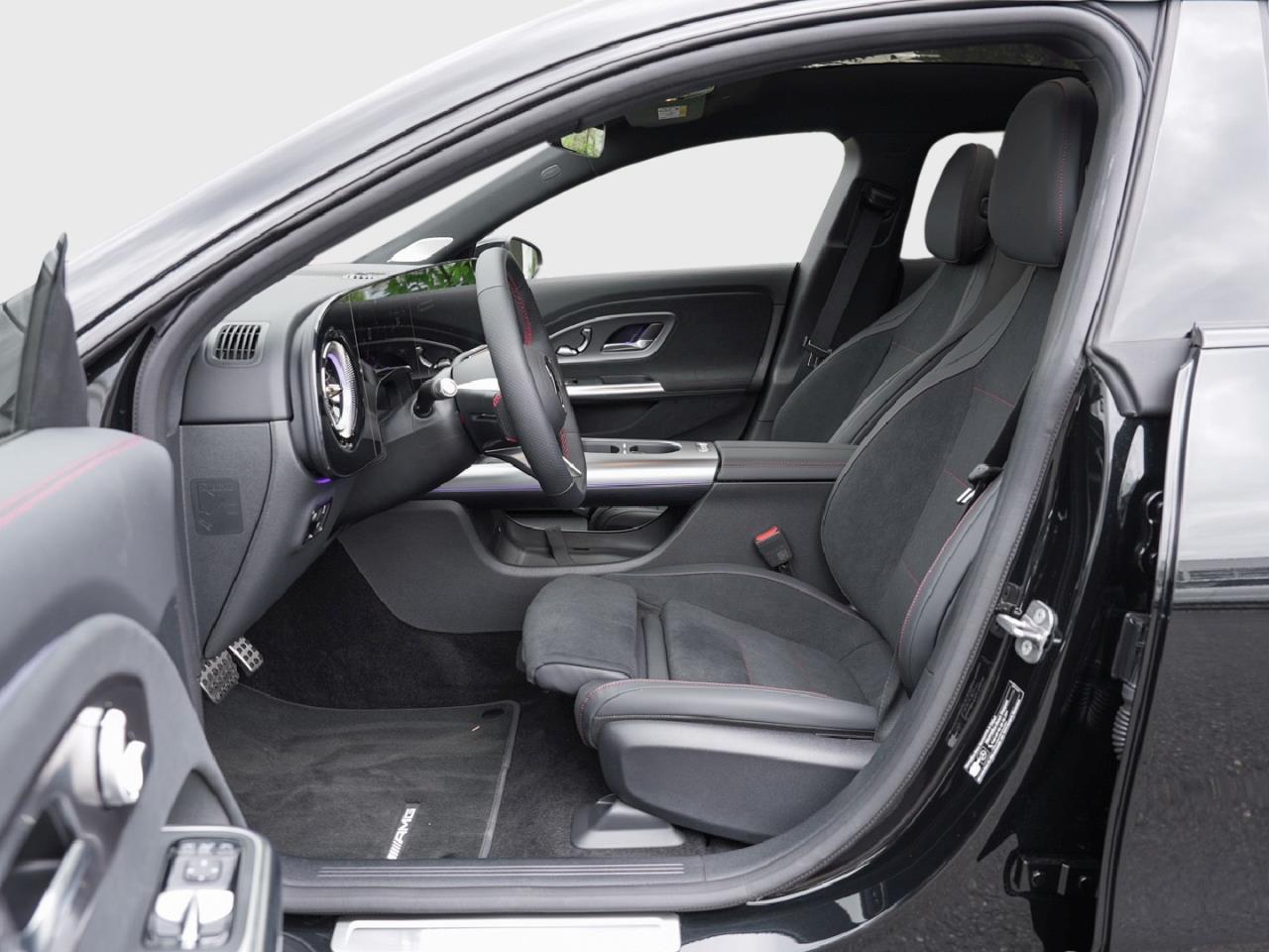 Mercedes-Benz CLA 200 AMG Night Panorama Memory Burmester