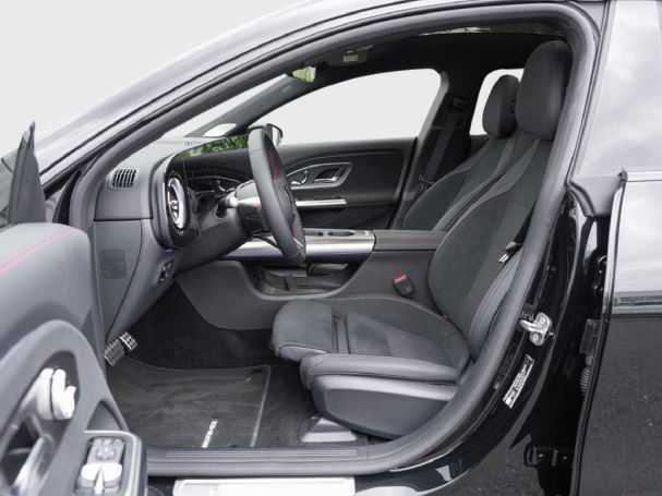 Mercedes-Benz CLA 200 AMG Night Panorama Memory Burmester