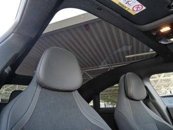 Mercedes-Benz CLA 200 AMG Night Panorama Distronic Kamera AHK
