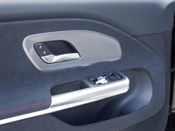 Mercedes-Benz CLA 200 AMG Night MBUXNavi Panorama KeylessGo