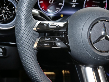 Mercedes-Benz CLA 200 AMG Night Panorama Distronic Kamera