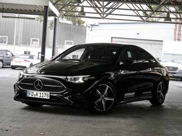 Mercedes-Benz CLA 200 AMG Night Panorama Distronic Kamera