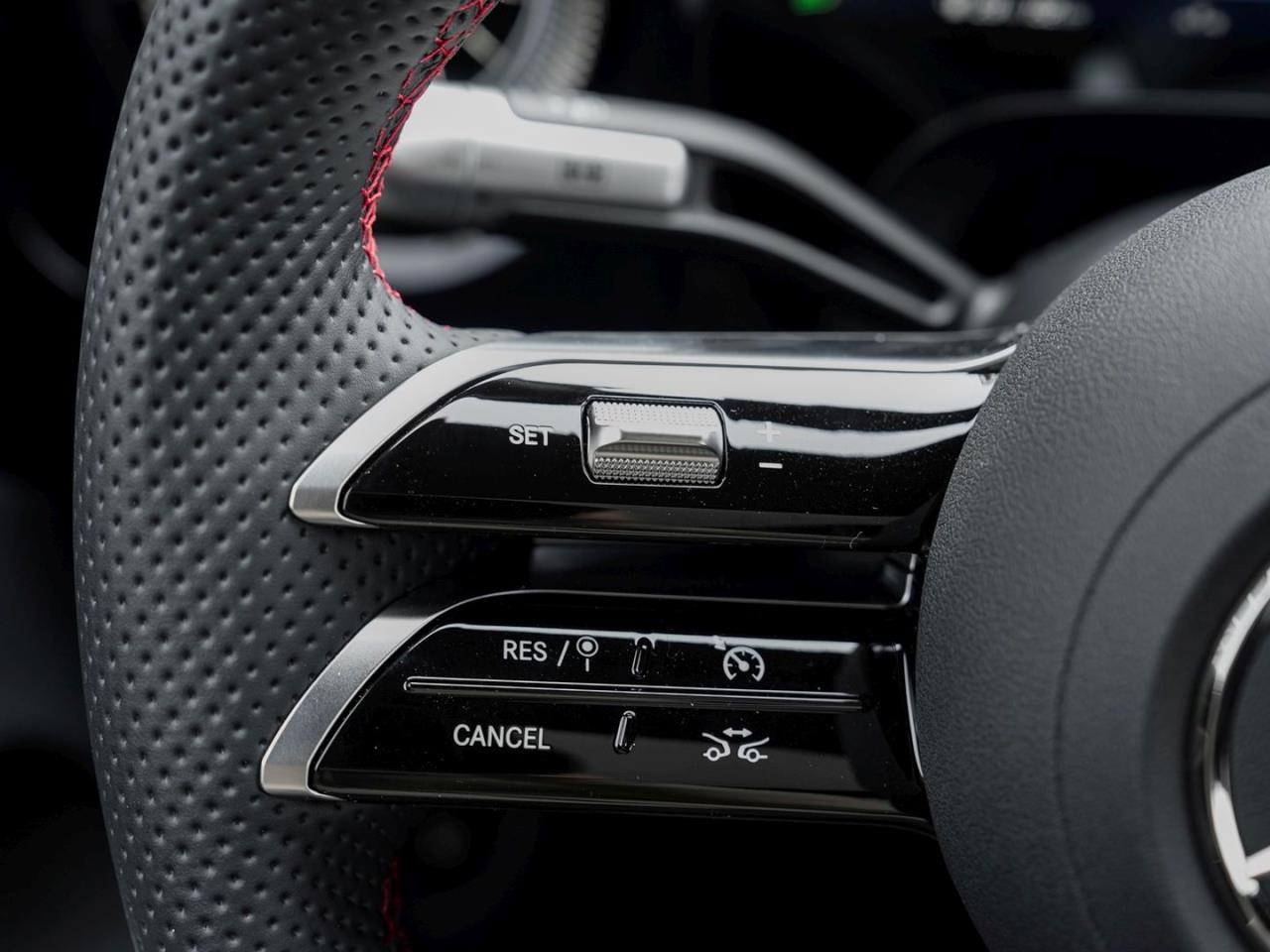 Mercedes-Benz CLA 200 AMG Night Panorama Kamera AHK SpurhalteP