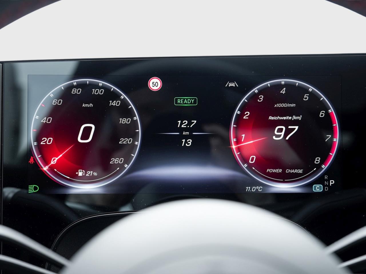 Mercedes-Benz CLA 200 AMG Night Panorama Memory AHK Winter-P