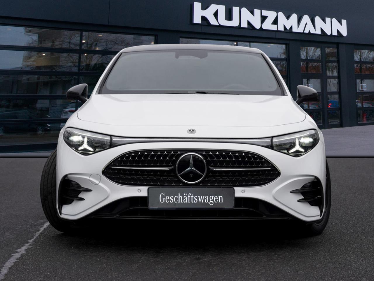 Mercedes-Benz CLA 200 AMG Night Panorama Memory AHK Winter-P
