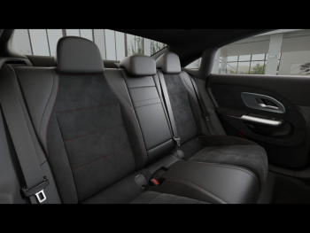 Mercedes-Benz CLA 200 AMG Night Panorama Memory AHK Winter-P