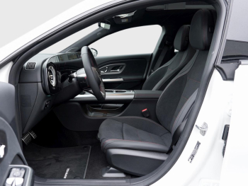 Mercedes-Benz CLA 200 AMG Night Panorama Memory AHK Winter-P