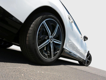 Mercedes-Benz CLA 200 AMG Night Panorama KeylessGo Memory AHK