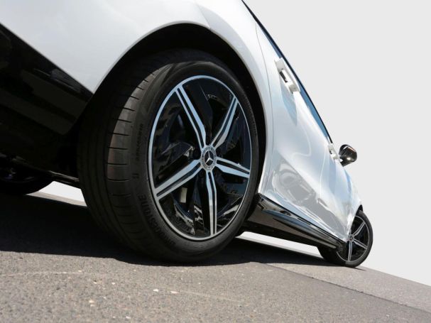 Mercedes-Benz CLA 200 AMG Night Panorama KeylessGo Memory AHK