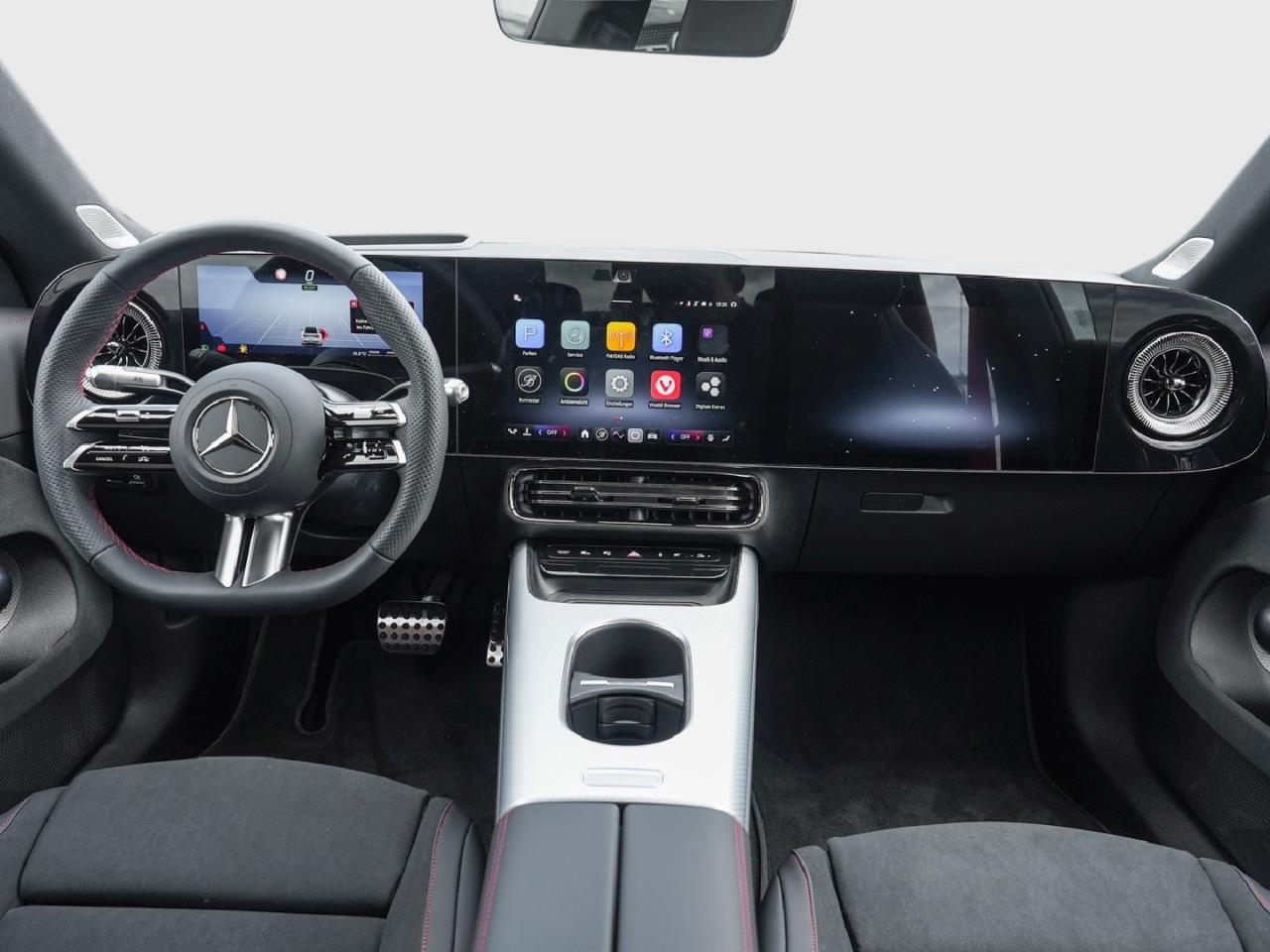 Mercedes-Benz CLA 220 4MATIC AMG Night Panorama Head-Up AHK