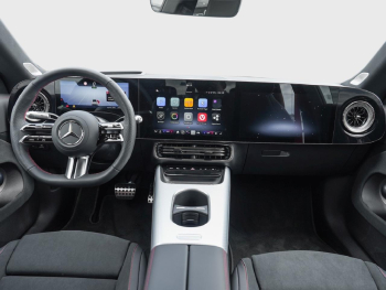 Mercedes-Benz CLA 220 4MATIC AMG Night Panorama Head-Up AHK