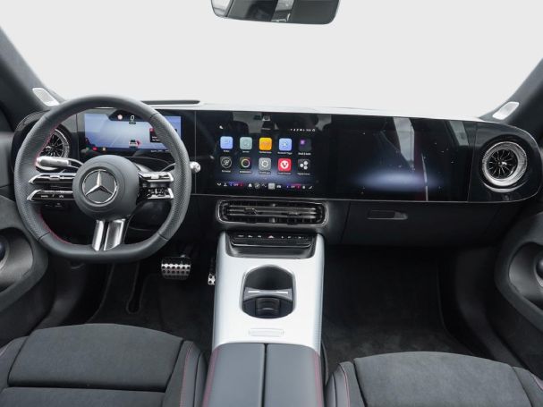 Mercedes-Benz CLA 220 4MATIC AMG Night Panorama Head-Up AHK