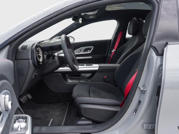 Mercedes-Benz CLA 220 4MATIC AMG Night Panorama Head-Up AHK