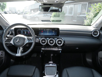 Mercedes-Benz CLA 180 d SB Progressive Navi-Prem Distronic 360
