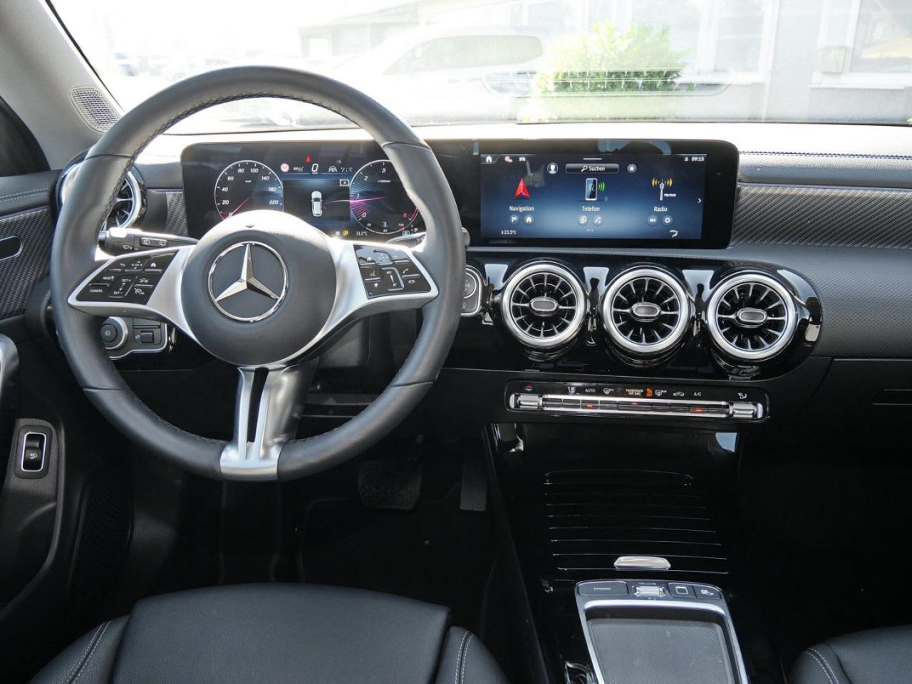 Mercedes-Benz CLA 180 d SB Progressive Navi-Prem Distronic 360