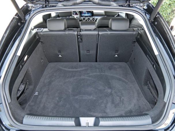 Mercedes-Benz CLA 180 d SB Progressive Navi-Prem Distronic 360