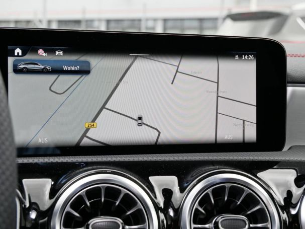 Mercedes-Benz CLA 180 d SB AMG Night Panorama Distronic 360°