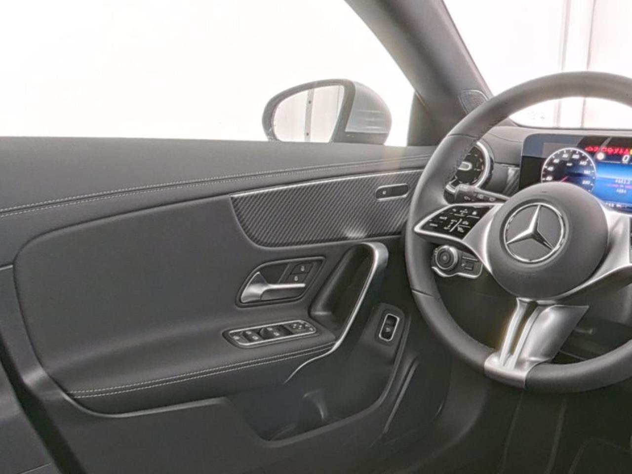 Mercedes-Benz CLA 180 SB Progressive MBUXNavi-Prem. Kamera AHK