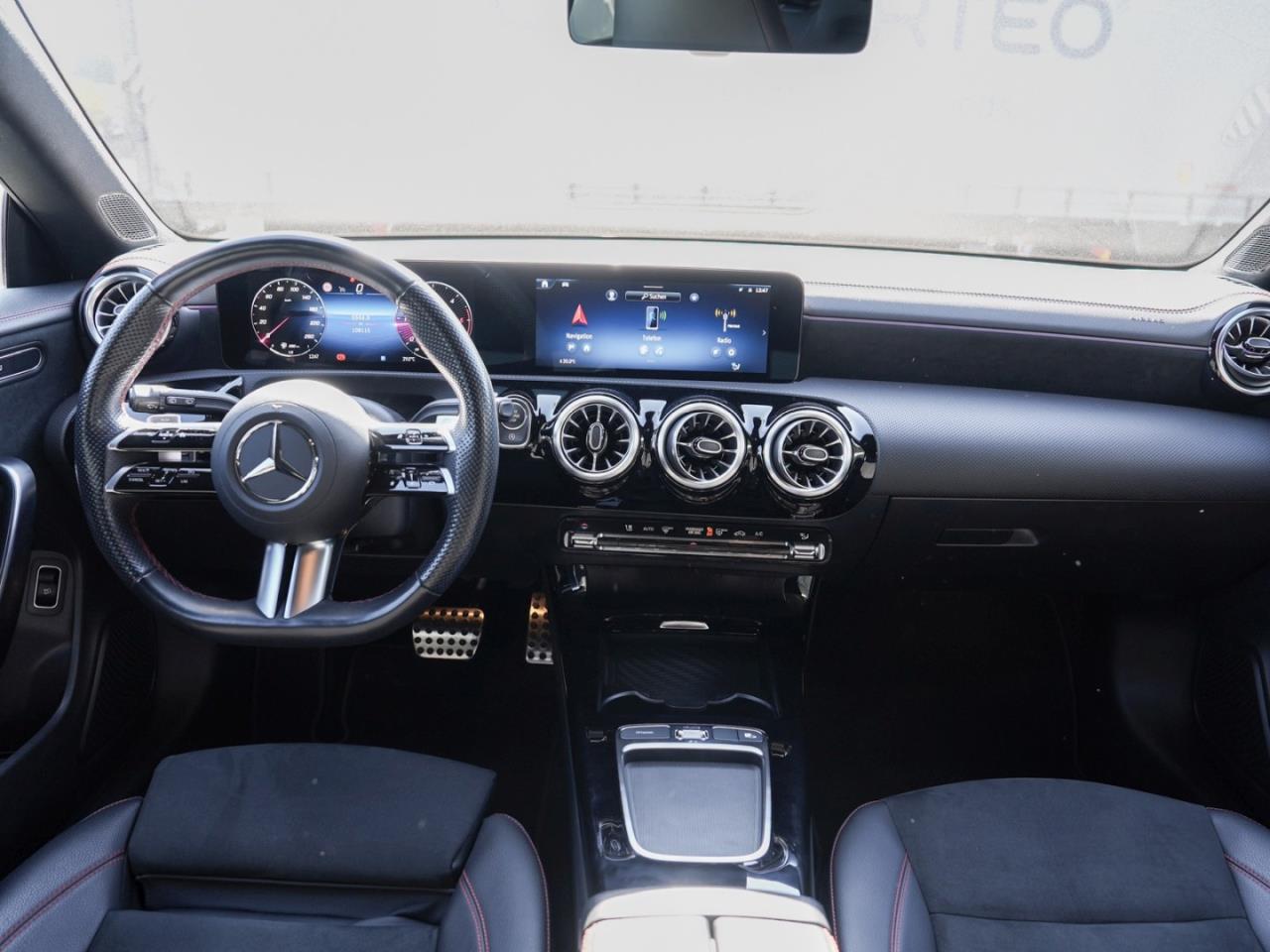 Mercedes-Benz CLA 200 d SB AMG Night MBUX-Navi EasyPack Kamera