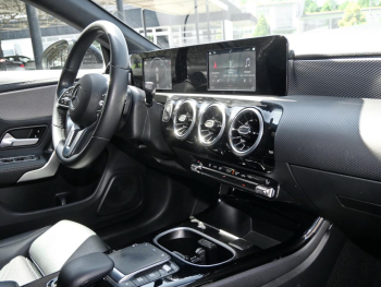 Mercedes-Benz CLA 200 d SB Progressive MBUX Navi AHK