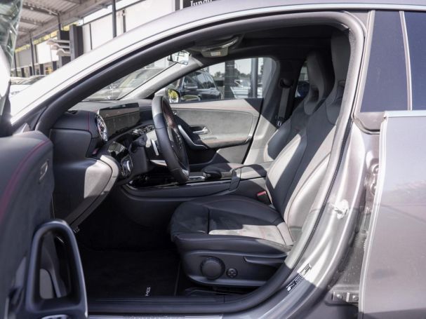 Mercedes-Benz CLA 200 SB AMG Panorama Distronic Kamera