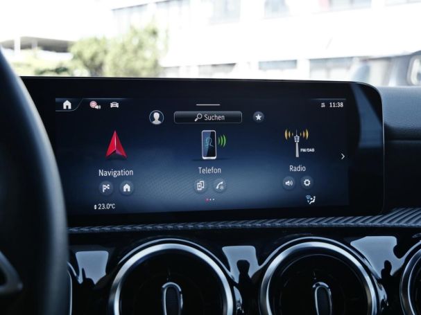 Mercedes-Benz CLA 200 SB MBUX Navi Kamera EasyPack Spurhalte