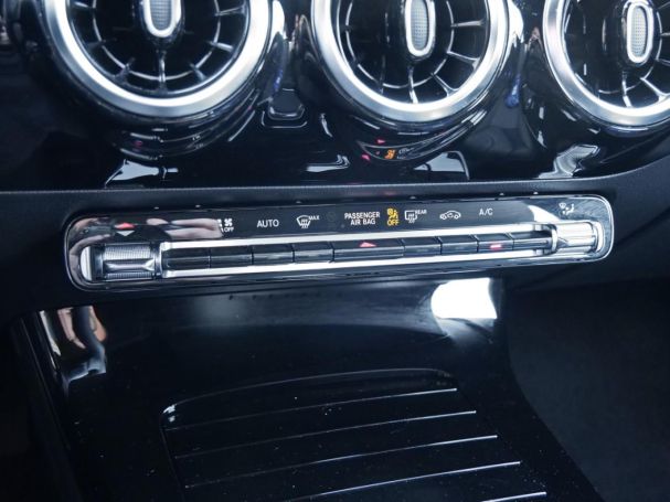 Mercedes-Benz CLA 200 SB MBUX Navi Kamera EasyPack Spurhalte