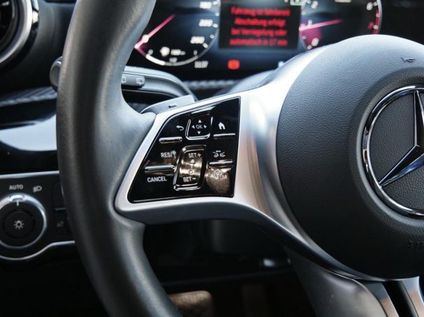 Mercedes-Benz CLA 200 SB MBUX Navi Kamera EasyPack Spurhalte