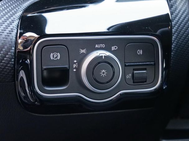 Mercedes-Benz CLA 200 SB MBUX Navi Kamera EasyPack Spurhalte