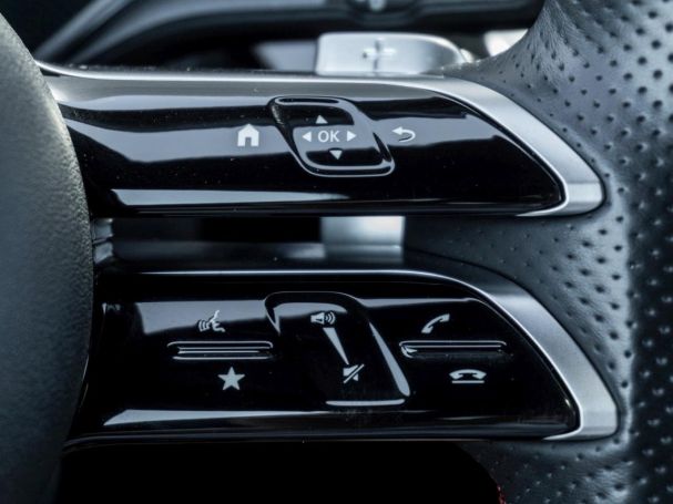 Mercedes-Benz CLA 200 SB AMG Panorama 360° Distronic EasyPack