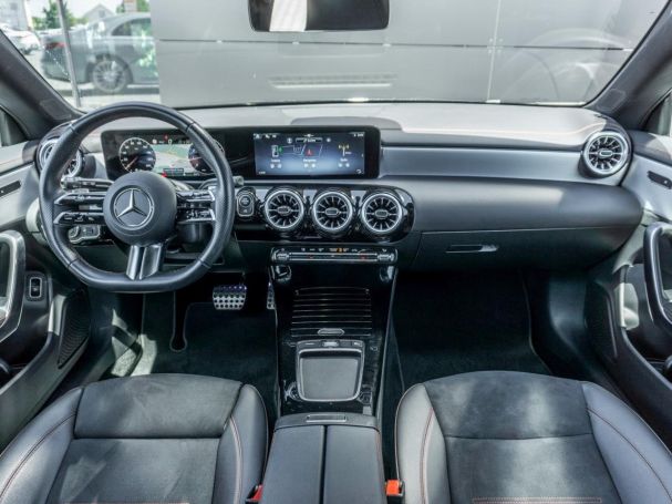 Mercedes-Benz CLA 200 SB AMG Panorama 360° Distronic EasyPack