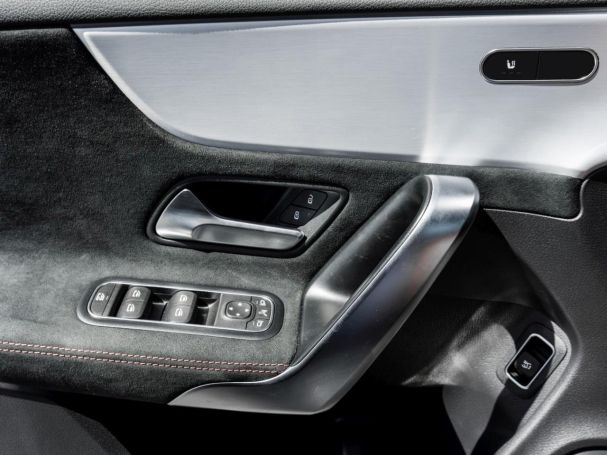 Mercedes-Benz CLA 200 SB AMG Panorama 360° Distronic EasyPack