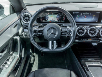 Mercedes-Benz CLA 200 SB AMG Panorama 360° Distronic EasyPack