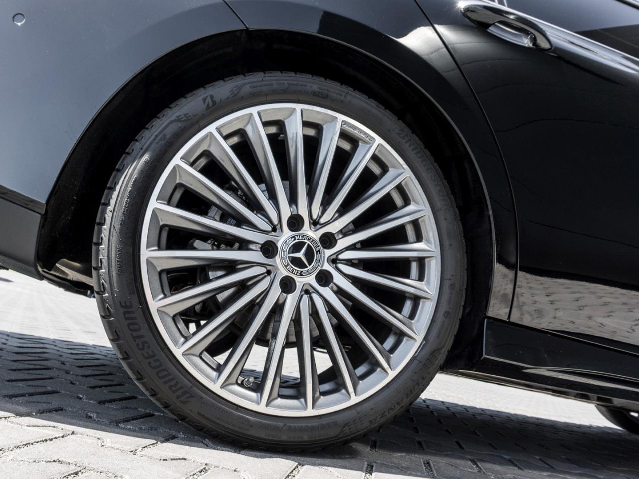 Mercedes-Benz CLA 200 SB AMG Panorama 360° Distronic EasyPack
