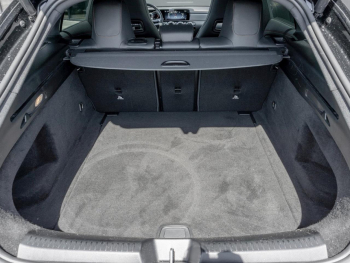 Mercedes-Benz CLA 200 SB AMG Panorama 360° Distronic EasyPack