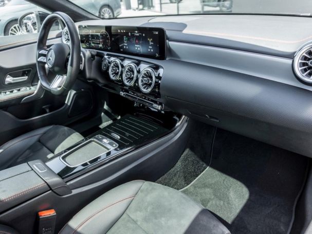 Mercedes-Benz CLA 200 SB AMG Panorama 360° Distronic EasyPack