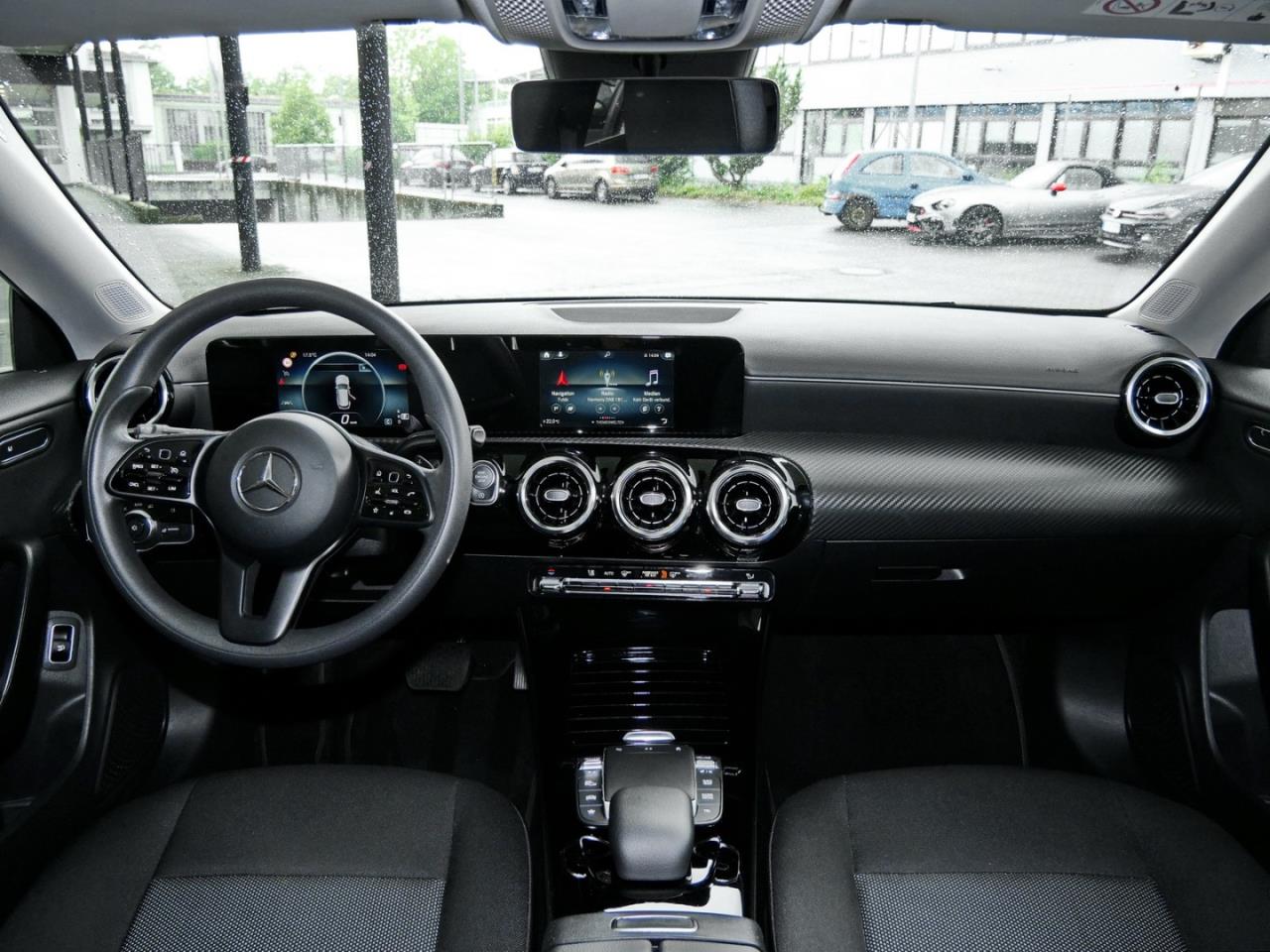 Mercedes-Benz CLA 220 d SB EasyPack Kamera AHK SpurH
