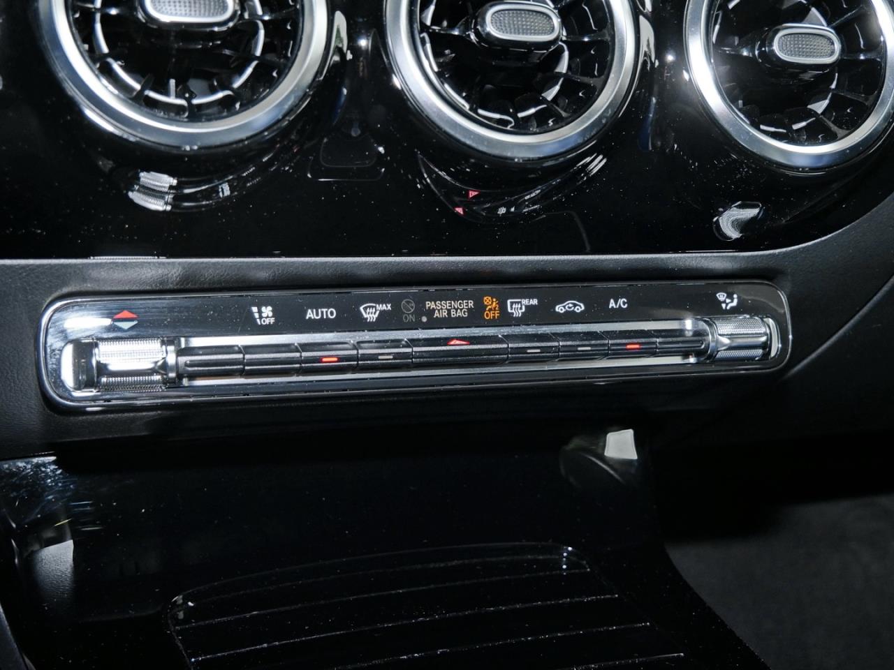 Mercedes-Benz CLA 220 d SB EasyPack Kamera AHK SpurH
