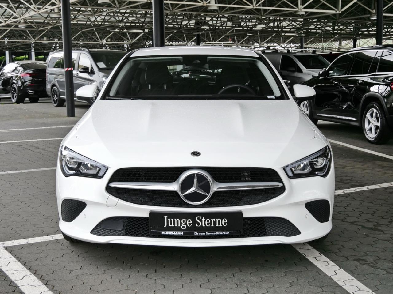 Mercedes-Benz CLA 220 d SB EasyPack Kamera AHK SpurH