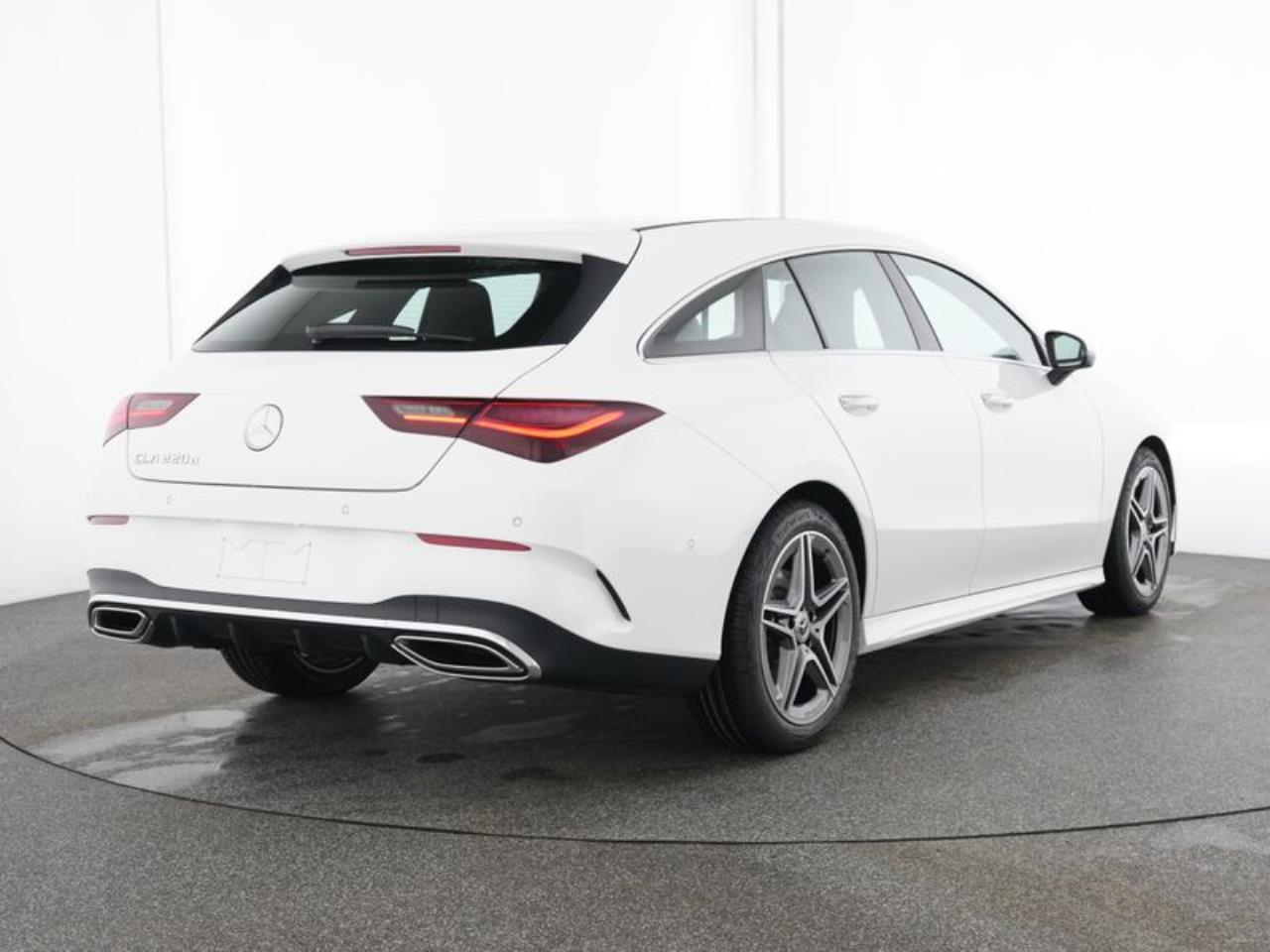 Mercedes-Benz CLA 220 d SB AMG MBUXNavi-Prem. Kamera Easy-Pack