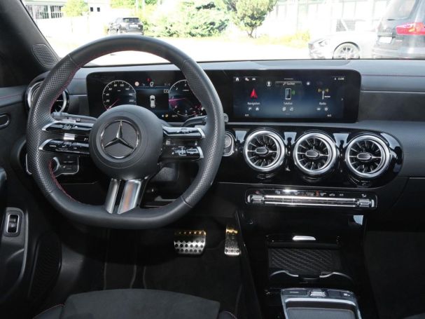 Mercedes-Benz CLA 220 d SB AMG MBUXNavi-Prem. Kamera Easy-Pack
