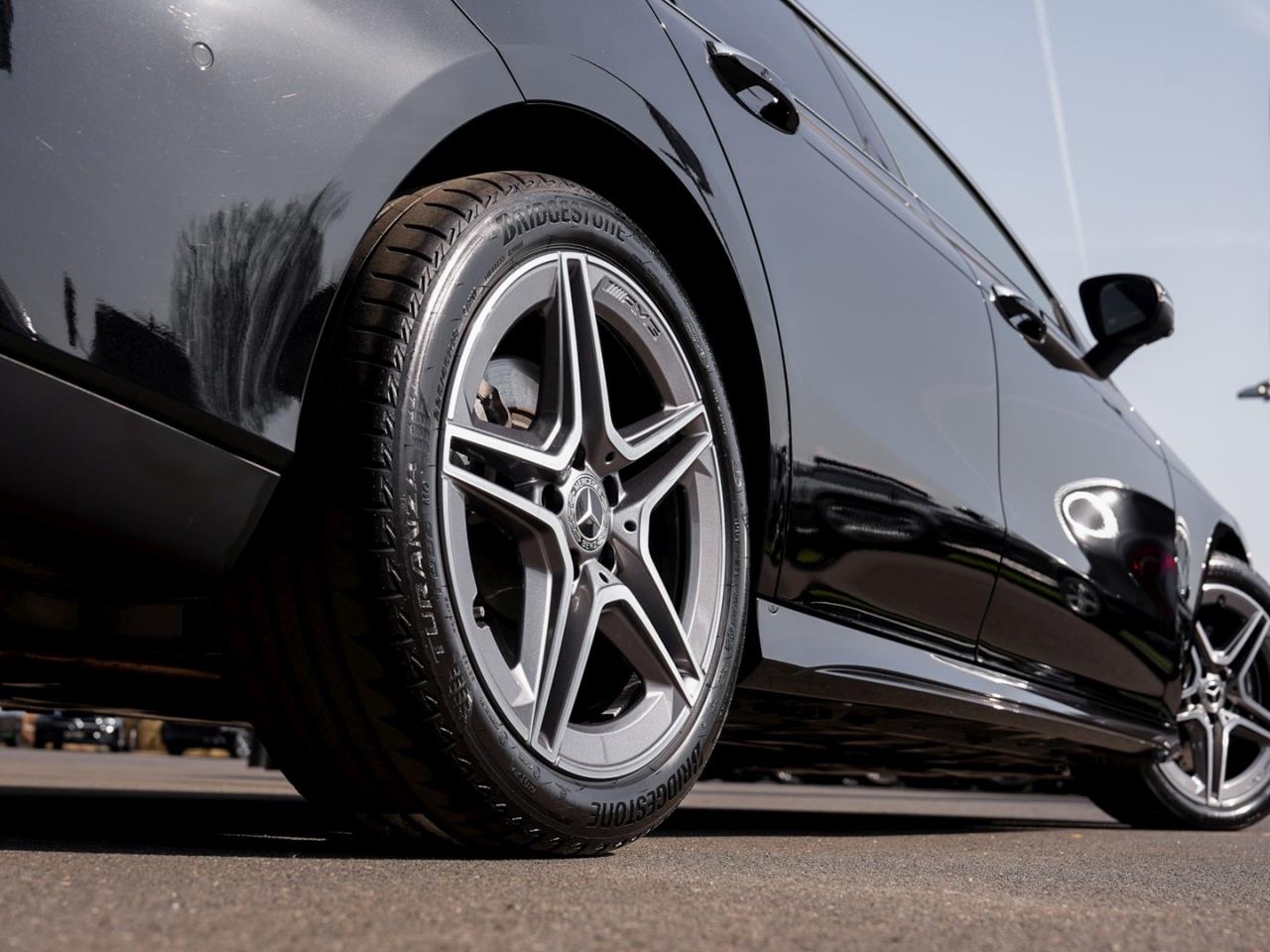 Mercedes-Benz CLA 250 4M SB AMG Distronic Burmester Navi 360°