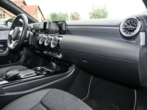 Mercedes-Benz CLA 250 e SB AMG Night Edition2020 MBUXNavi+
