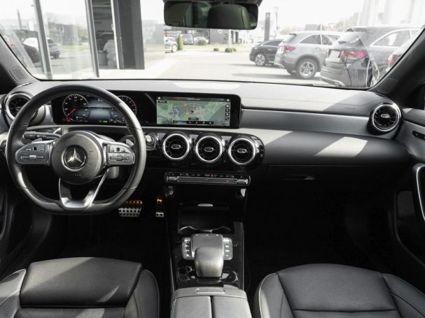 Mercedes-Benz CLA 250 e SB AMG Night Distronic Panorama AHK
